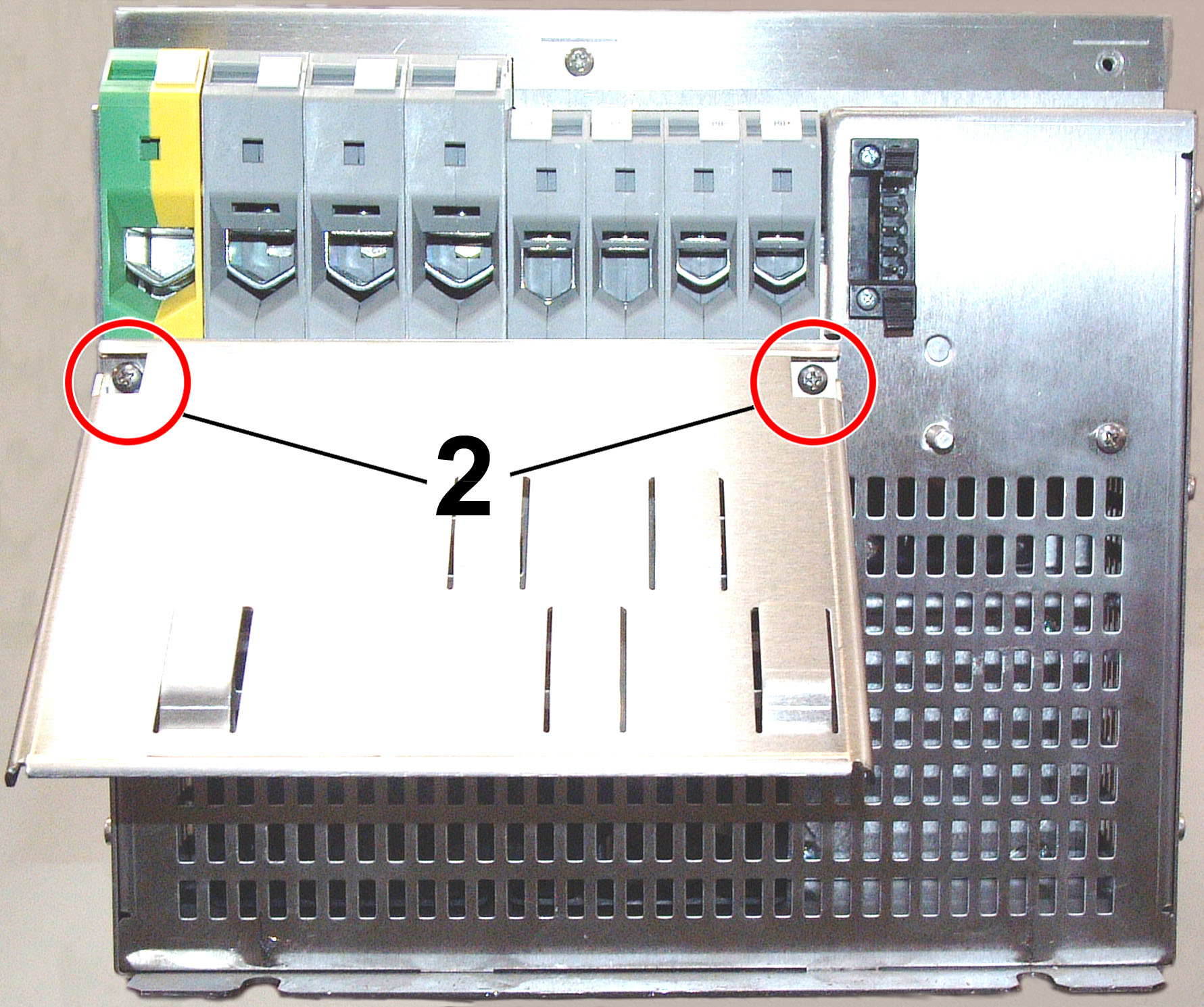 Montagebeispiele (60 A - 170 A Geräte) 7: